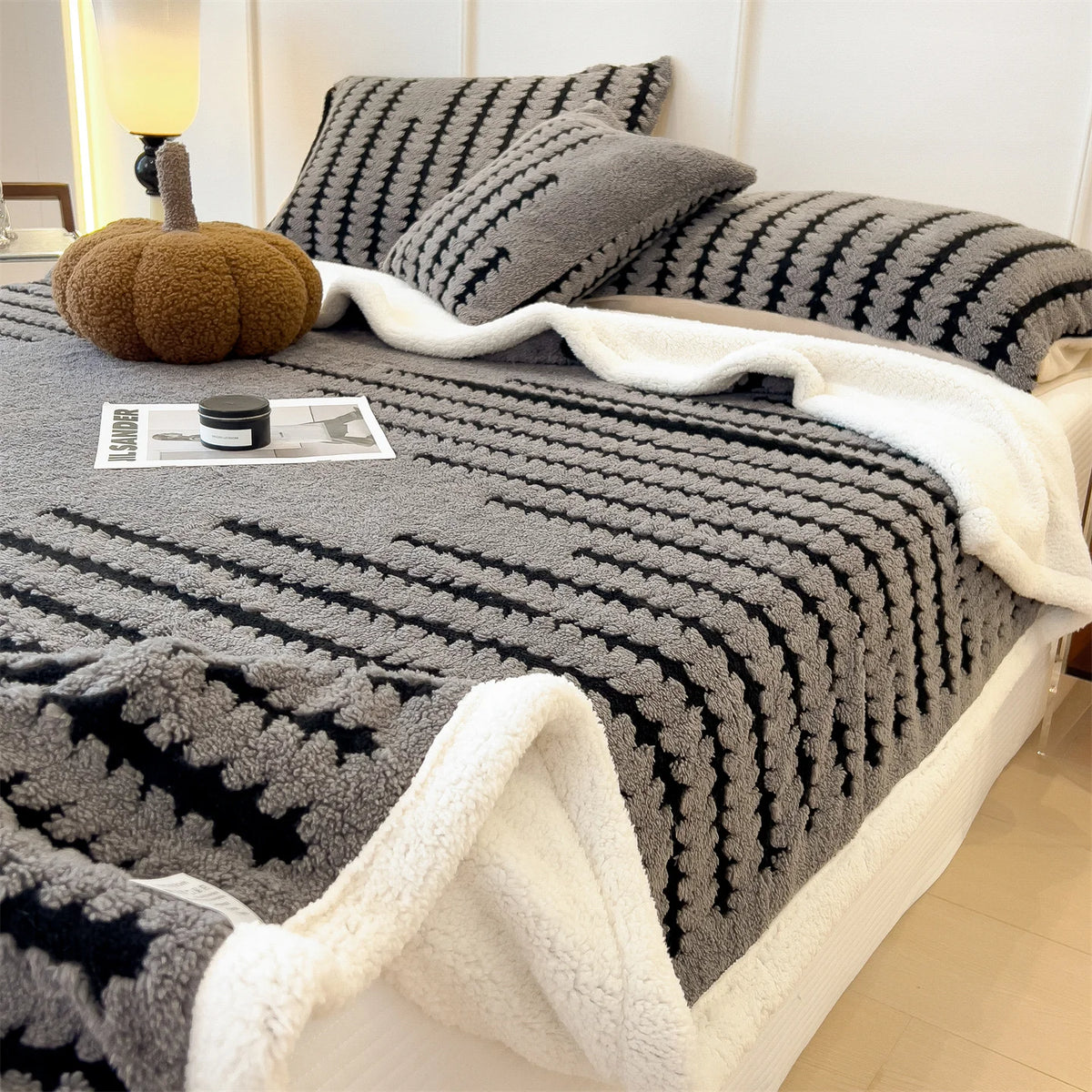 Reversible sherpa fleece throw blanket, photo 6 of 7