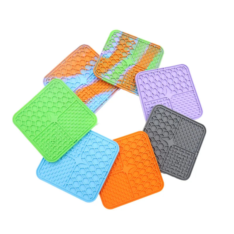 Silicone lick mat for dogs and cats, photo 6 of 23