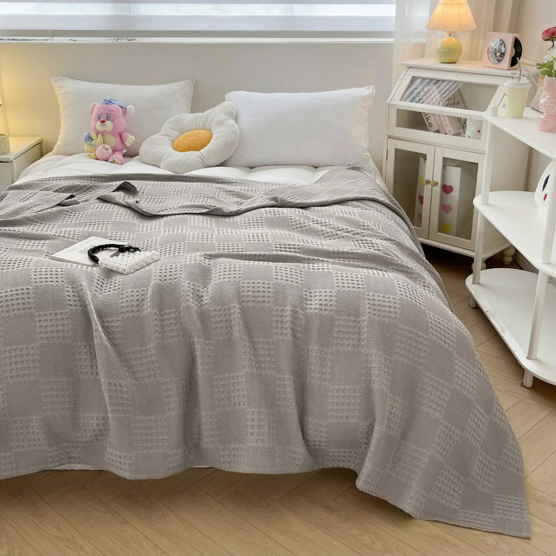 Waffle Knit Cotton Throw Blanket – Breathable All-Season Layer
