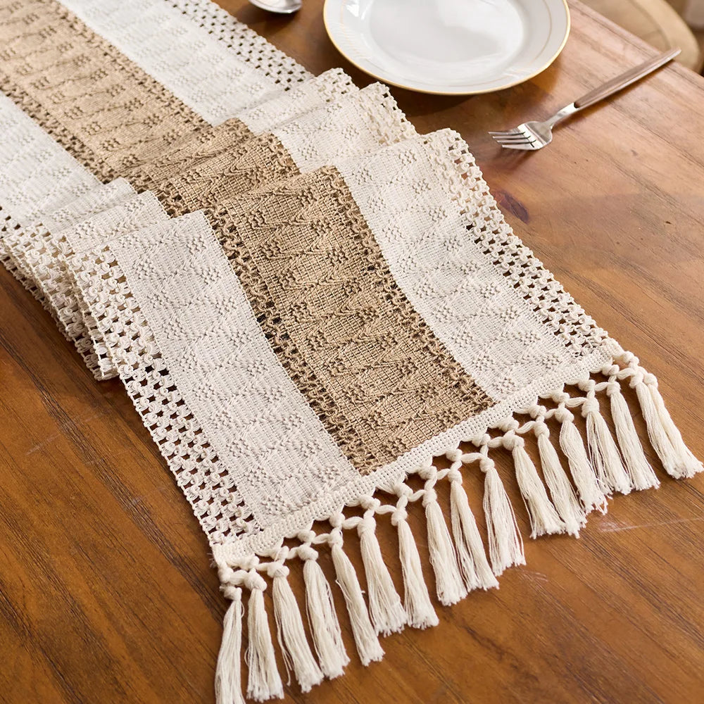 Linen-Look Table Runner with Fringe – Relaxed Farmhouse Table Decor