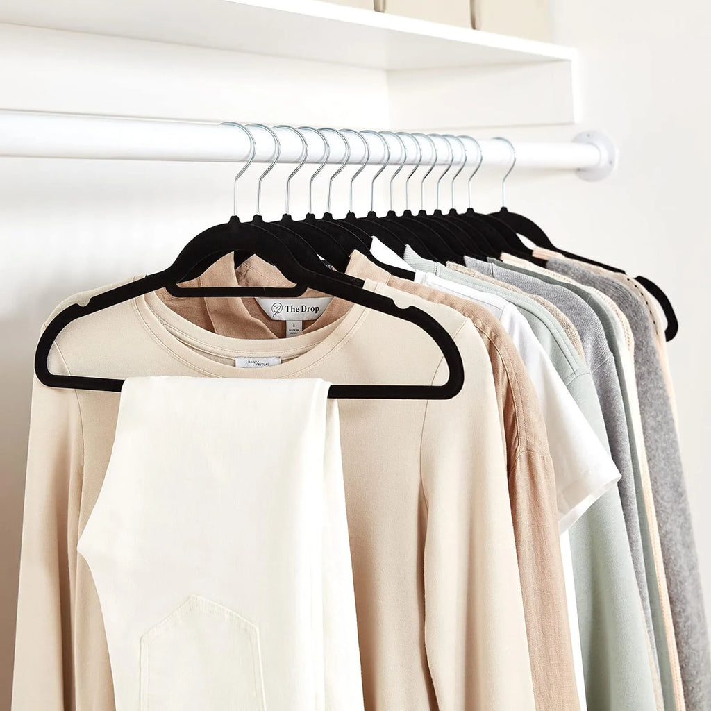 Velvet Non-Slip Hangers, 20-Pack – Slim Space-Saving Closet Hangers