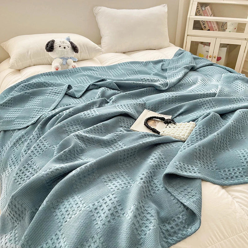 Waffle Knit Cotton Throw Blanket – Breathable All-Season Layer