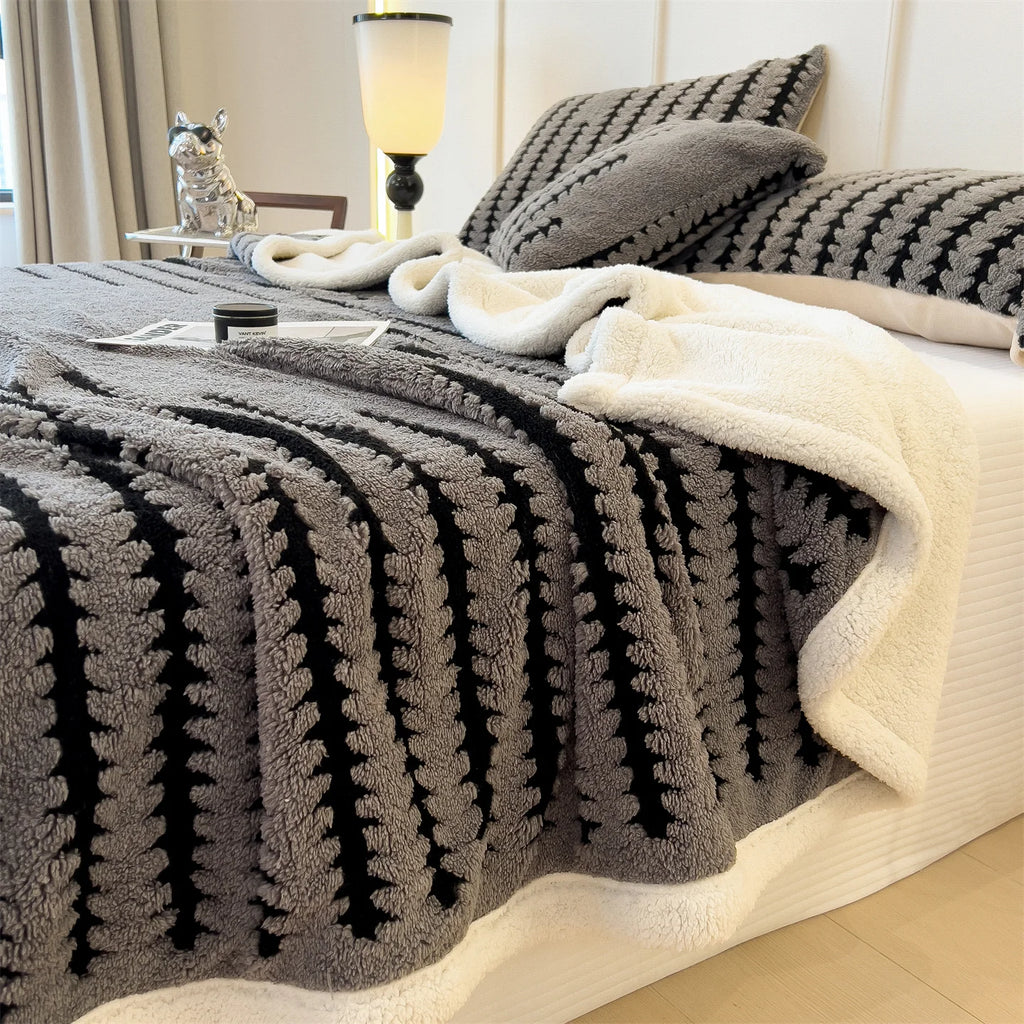 Reversible Sherpa Fleece Throw Blanket – Plush, Warm & Machine Washable